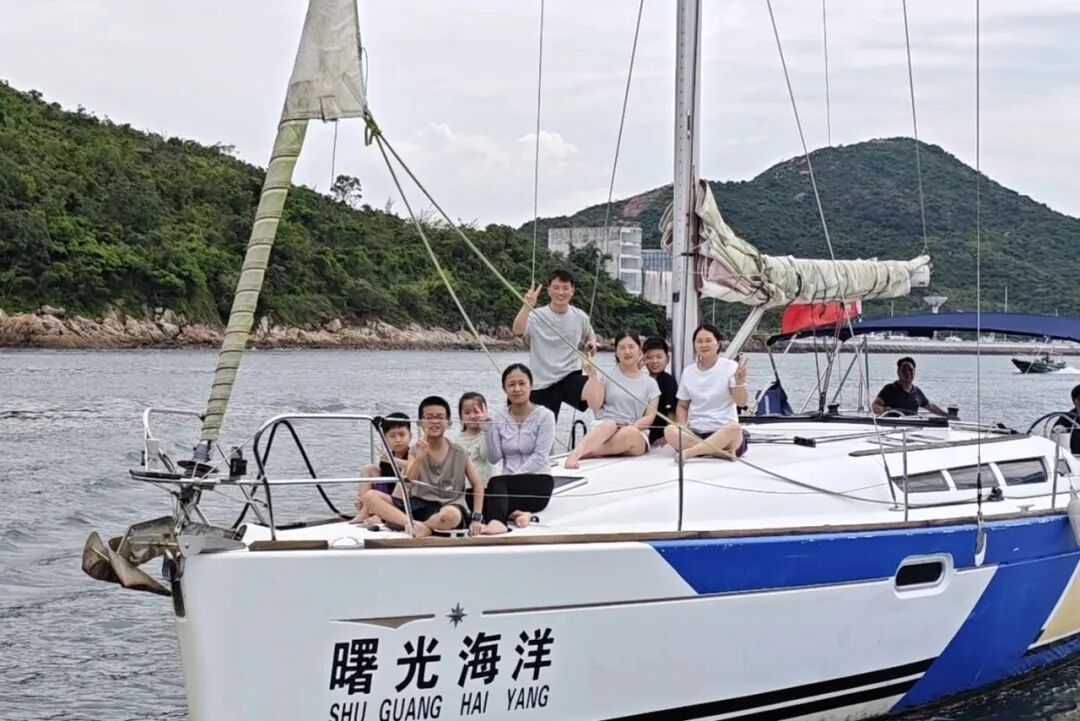 海科新材半年度总结暨表彰大会圆满礼成